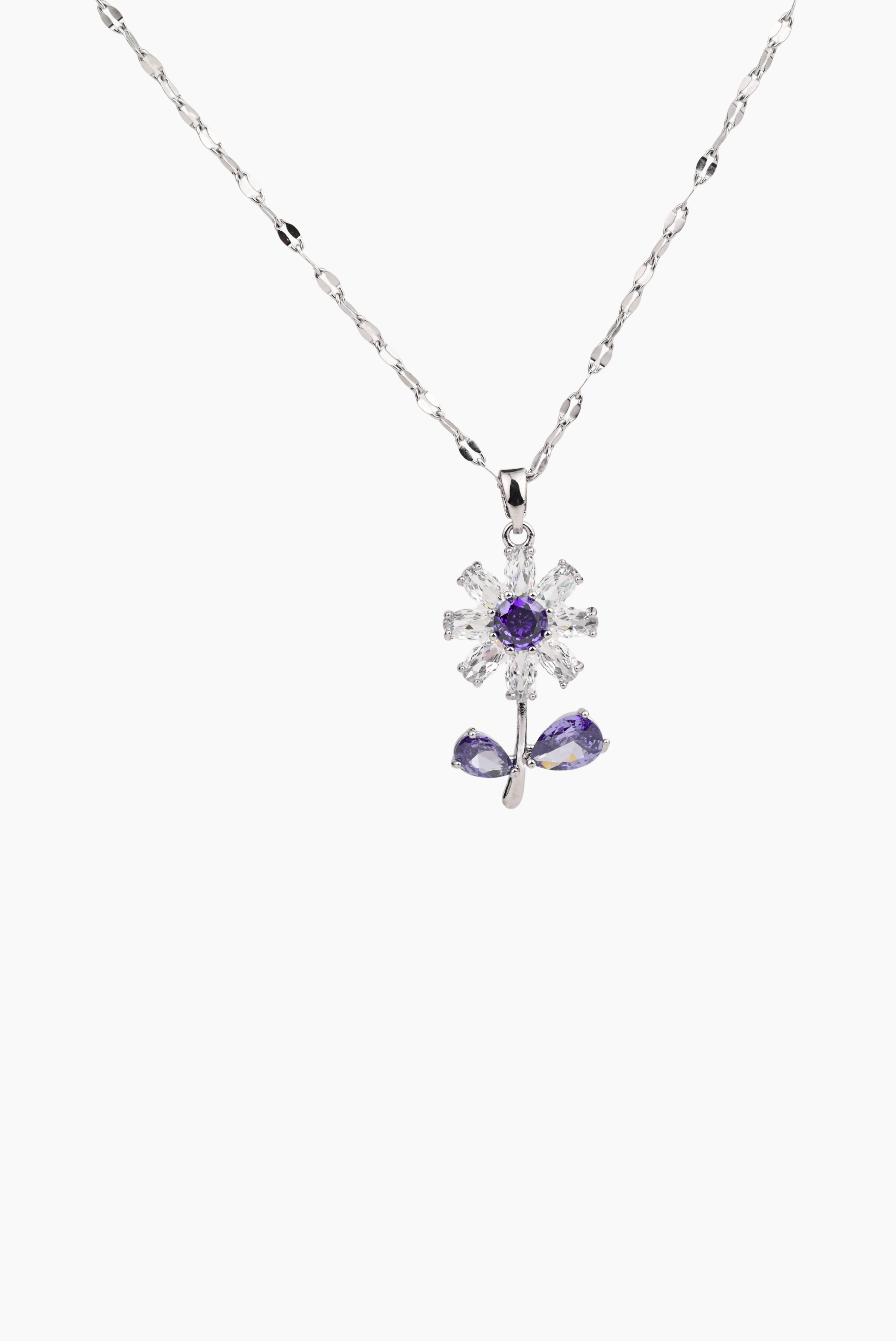 “I MIGHT BE A SUNFLOWER CAUSE EVERYONE KEEPS BUZZING AROUND ME” NECKLACE