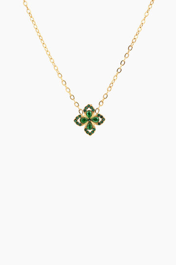 “THIS CLOVER GETS ME CLOSER TO MY DREAMS” NECKLACE